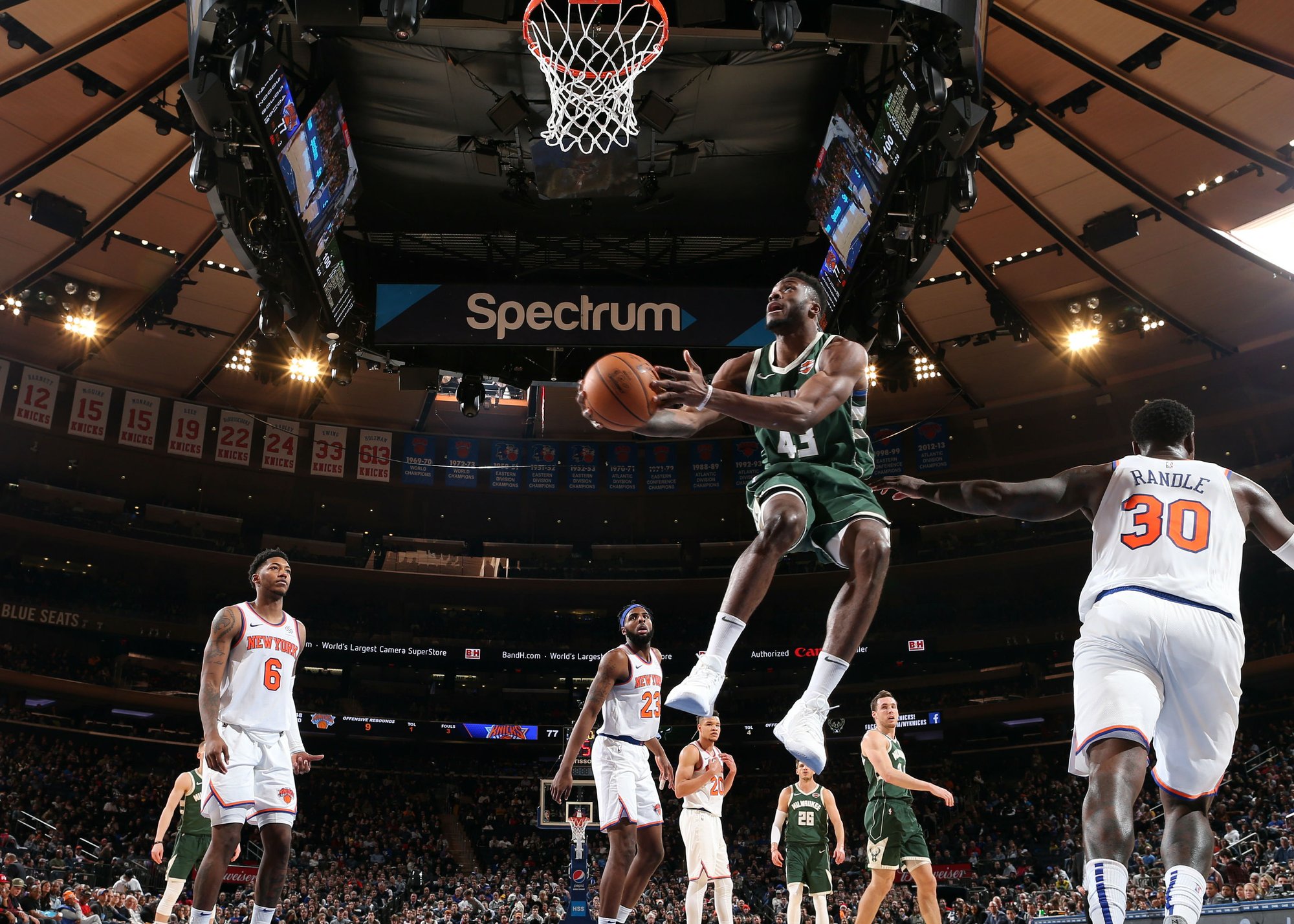 小史密斯NBA新赛季归来，独行侠期待他重焕光彩